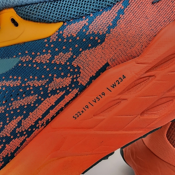 HOKA Speedgoat 5 Women’s Size 8.5B Blue Orange Trail Running Shoes Vibram EUC - Picture 6 of 13